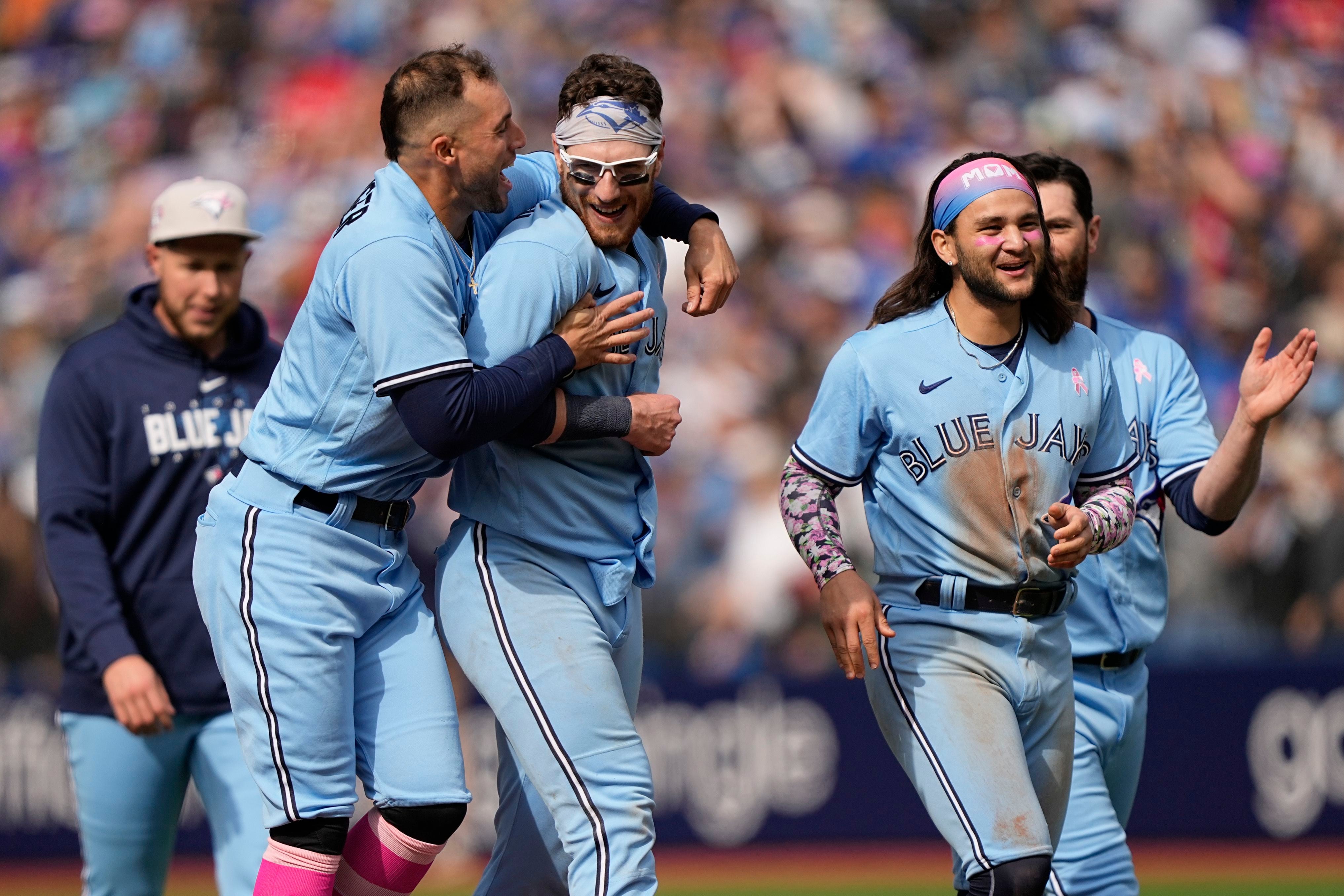 Bo Bichette, Blue Jays surge past Braves